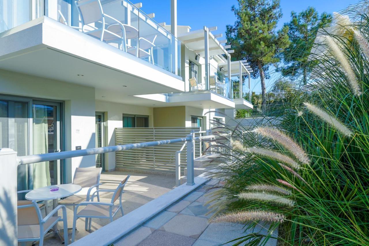 The Elegant Apartments Потос Екстериор снимка