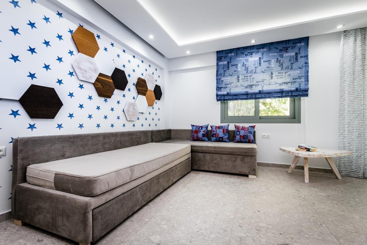 The Elegant Apartments Потос Екстериор снимка